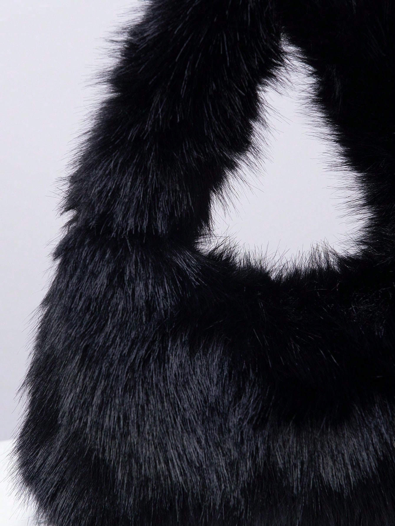 Tragetaschen aus Kunstfell im  – Leather Work Japan Bewertung und Preis